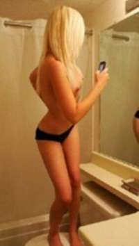 Aydınlar Escort Bölgesinde Alımlı ve Tutkulu Kadın: Derin
